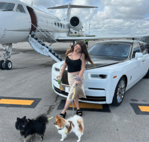 Ashley Brinton Net Worth