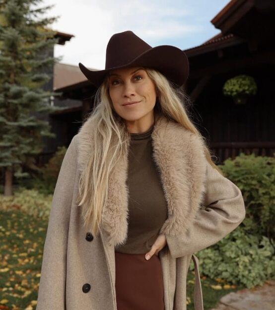 Mandie Kaii Net Worth